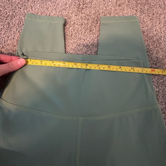 NVGTN Legging Size Medium - Picture 4 of 6